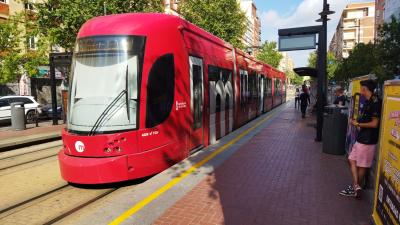 Metrovalencia facilita l’accés a la Fira de la Carrera de la Mitja Marató de València i modifica el servei del tramvia durant la prova